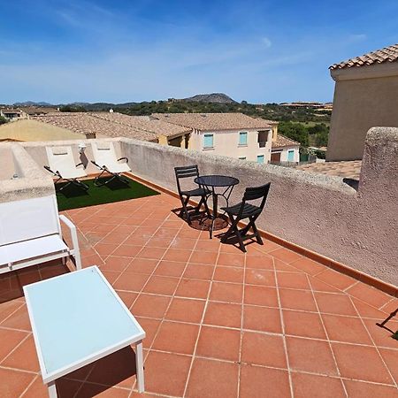 Appartamento Le Vele Porto San Paolo  Exterior photo