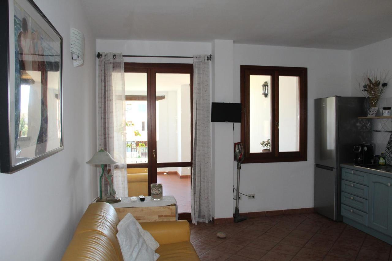 Appartamento Le Vele Porto San Paolo  Exterior photo
